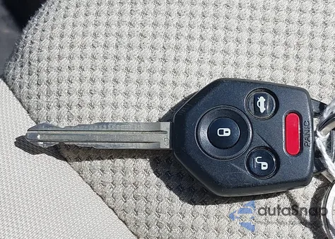 2013 Subaru Impreza 2.0I Premium z USA, uszkodzony, nr VIN JF1GPAC63D2879719